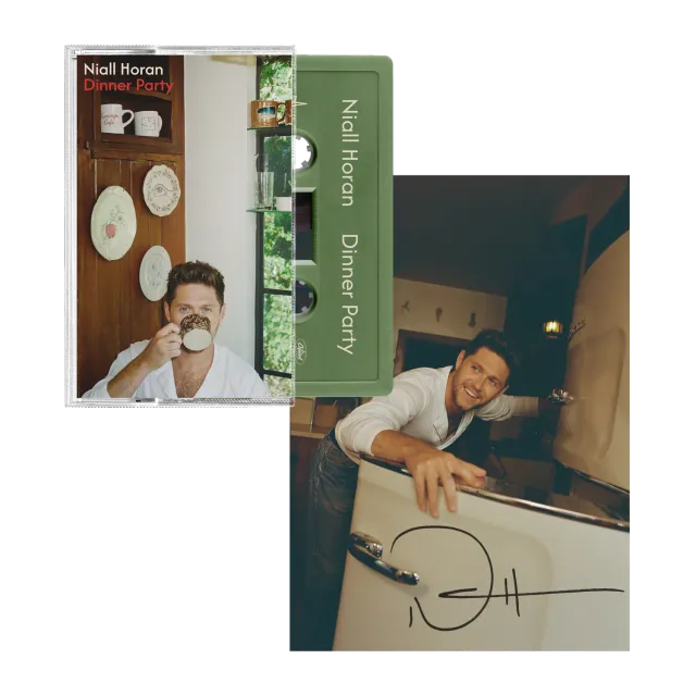 EMI Dinner Party Sage cassette + carte dédicacée