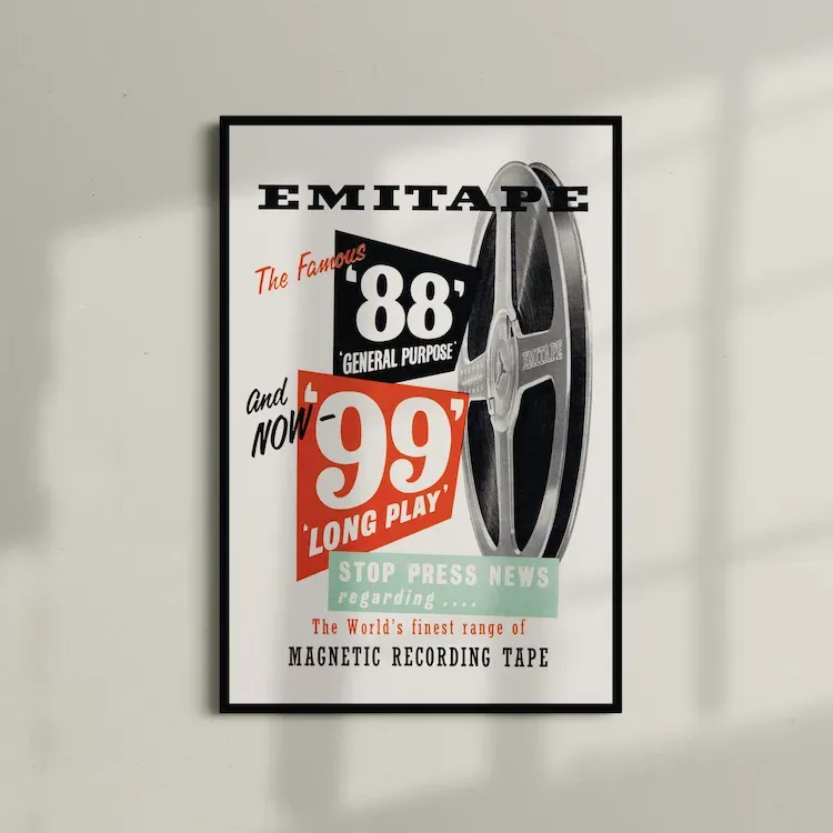 EMI Tape poster encadré 61x91cm bois