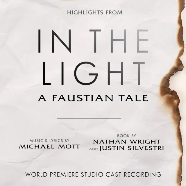 Center Stage Records In The Light Highlights CD studio extraits